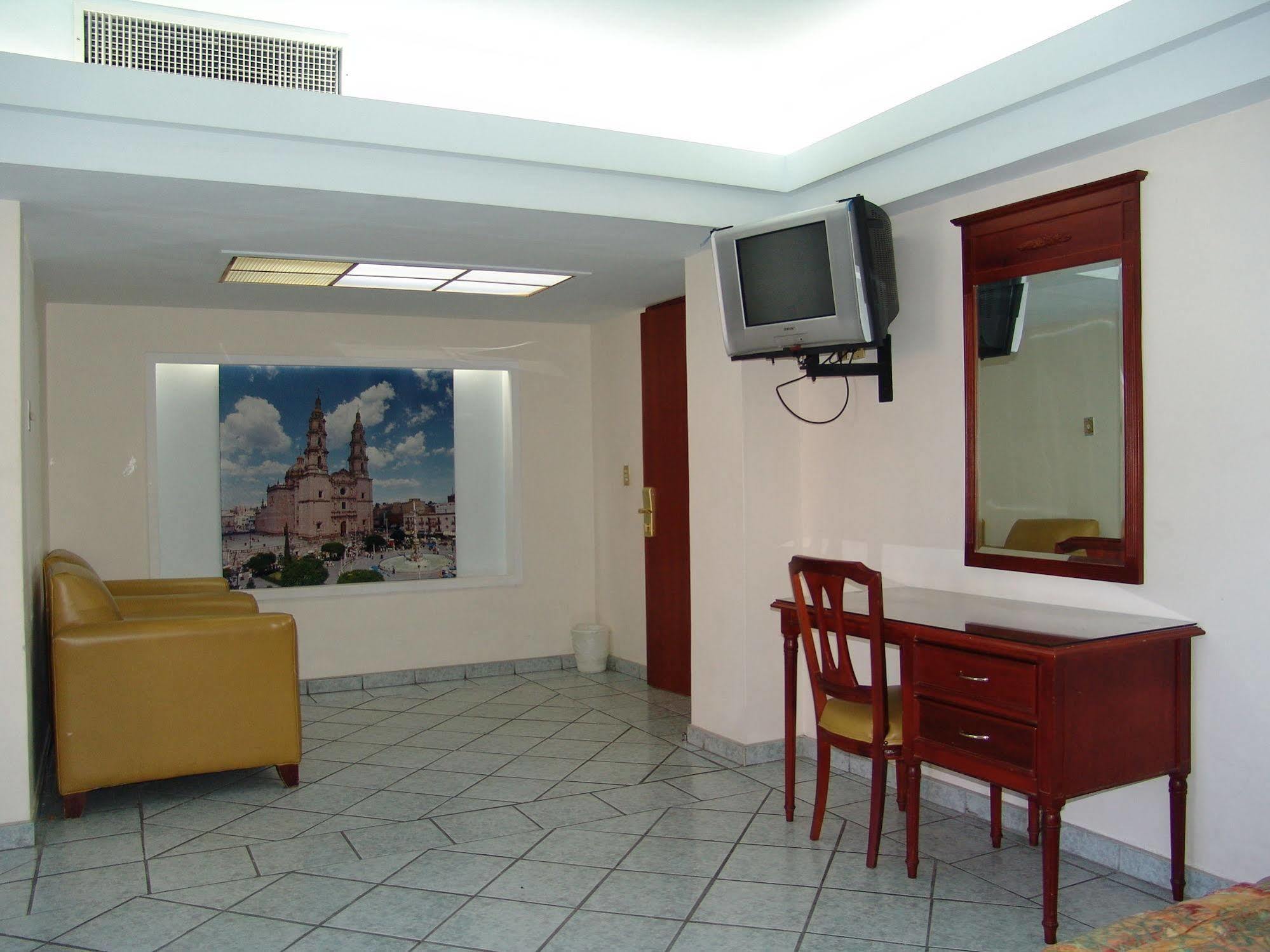 Hotel Posada Arcos San Juan de los Lagos Exteriör bild
